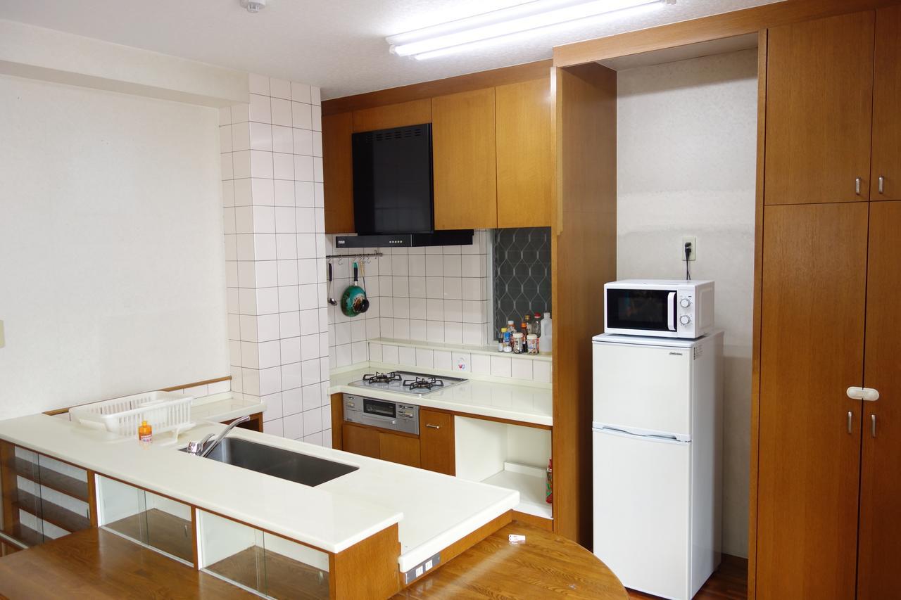 Okinawa Naha Rakuraku House Appartement Buitenkant foto
